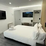 Jacuzzi Rooms Atocha